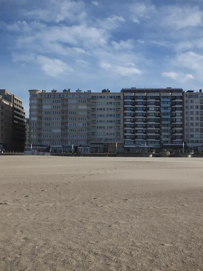 Hotel Monarc Ostend 4*,  Bélgica